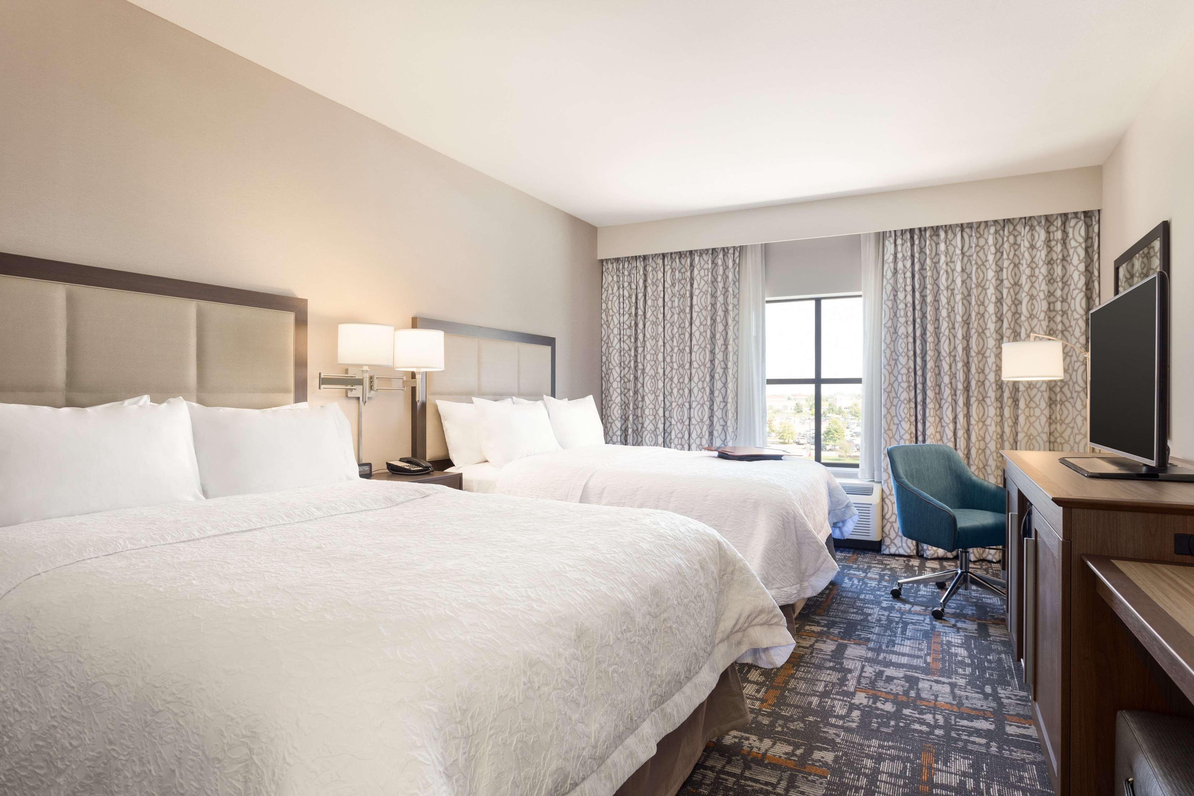 Hampton Inn & Suites West Des Moines Mill Civic Eksteriør billede