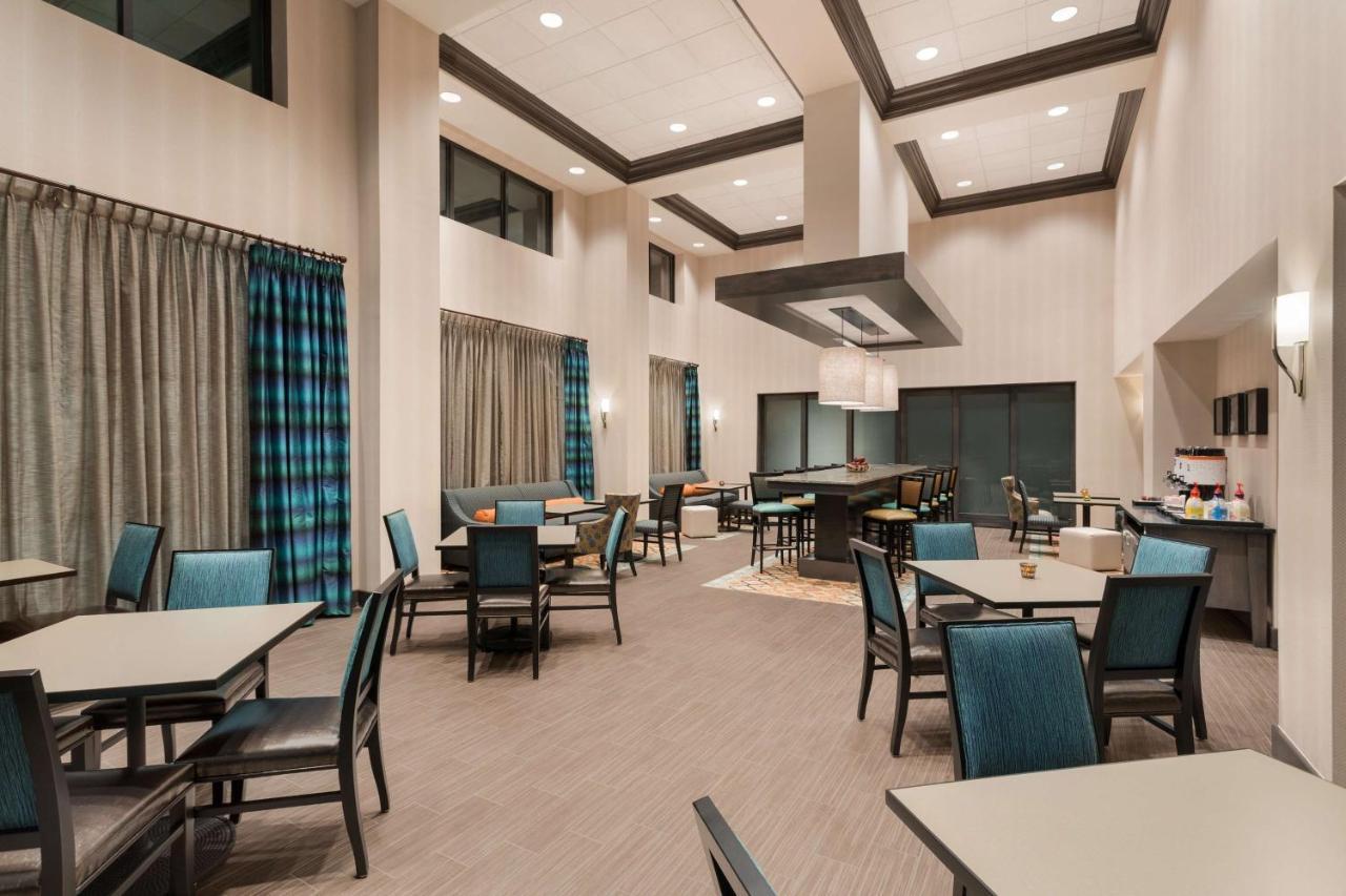 Hampton Inn & Suites West Des Moines Mill Civic Eksteriør billede